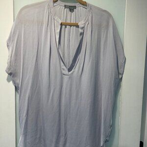 Vince size L lavender short sleeve blouse
